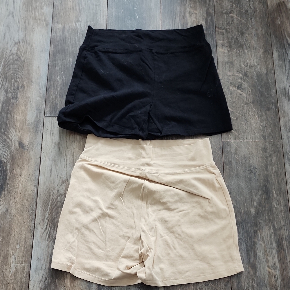 Black and Cream Shorts Set